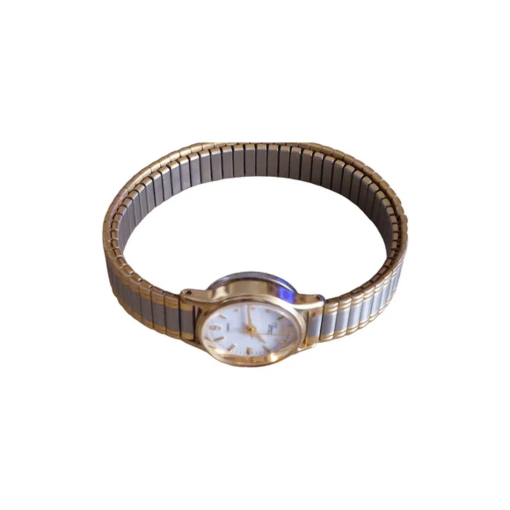 Vintage Women’s‎ Timex Watch Two Tone Metal Bracelet Analog New Battery